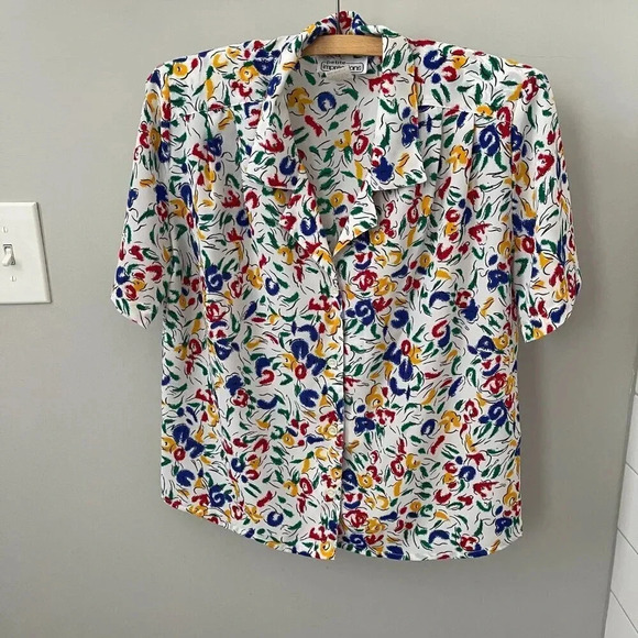 Vintage: Petite Impressions 90s Colorful White Floral Button Up - Size 4 - Picture 8 of 16